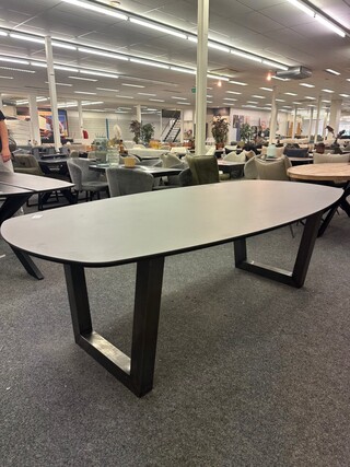 Eetkamertafel Simon Deens Ovaal 240cm, Eiken, zwart